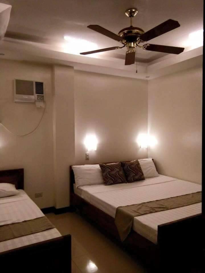 Relucio Traveller'S Pension El Nido Bagian luar foto